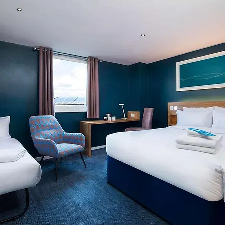 Travelodge Newquay Seafront 3*