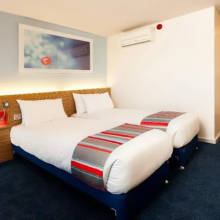 Travelodge Newquay Seafront Otel 3*