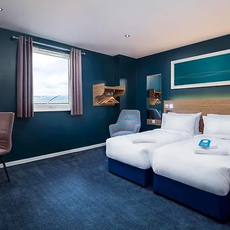 Travelodge Newquay Seafront Hotel